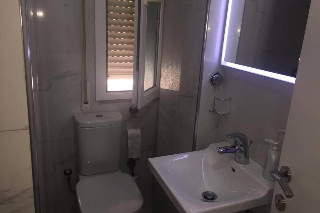 Modern Sea View Apartment For A Perfect Holiday Durres Exterior photo