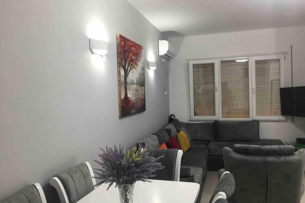Modern Sea View Apartment For A Perfect Holiday Durres Exterior photo